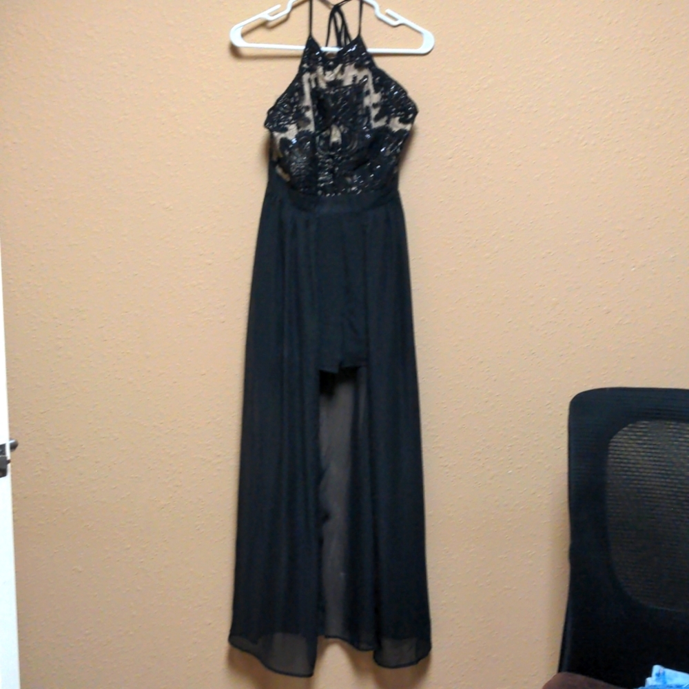 Francesca's small black and nude romper